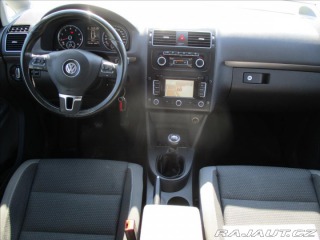 Volkswagen Touran 1,2 TSi 77kw Tažné, GPS, 2012