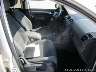 Volkswagen Touran 1,2 TSi 77kw Tažné, GPS, 2012
