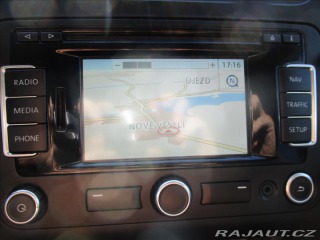 Volkswagen Touran 1,2 TSi 77kw Tažné, GPS, 2012