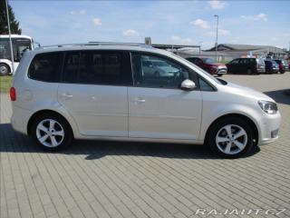 Volkswagen Touran 1,2 TSi 77kw Tažné, GPS, 2012
