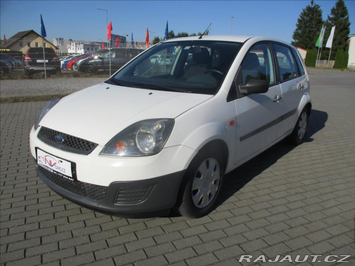 Ford Fiesta 1,3 i 51kw Nová STK 2006