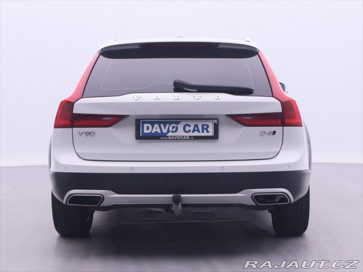 Volvo V90 2,0 Cross Country Polesta 2019