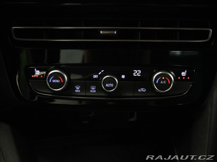 Opel Mokka 0,1 50kWh Ultimate BEZKLÍ 2022