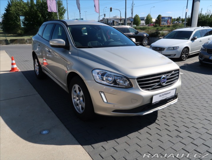 Volvo XC60 2,0 D3 KINETIC 2017