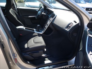 Volvo XC60 2,0 D3 KINETIC 2017