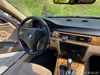 BMW 3 2,0 E90 320d automatick 2005