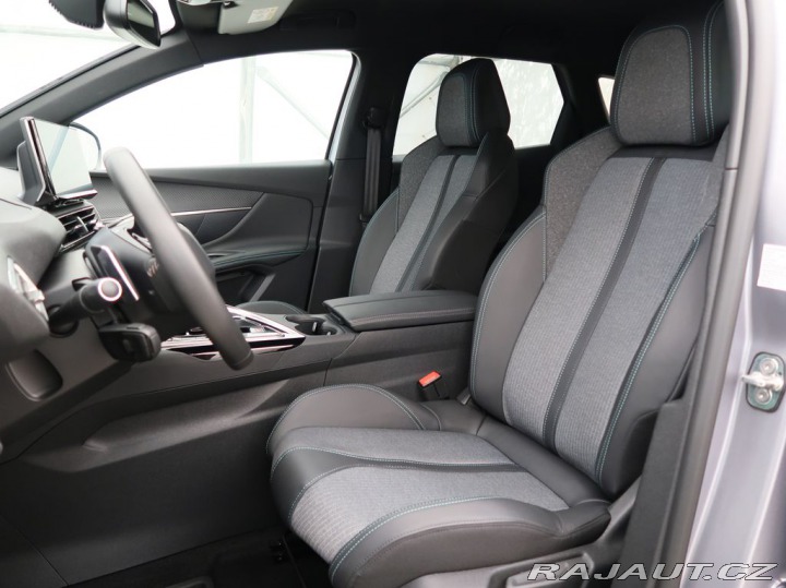 Peugeot 3008 1.5BlueHDi,CZ,1Maj,ALLURE 2024