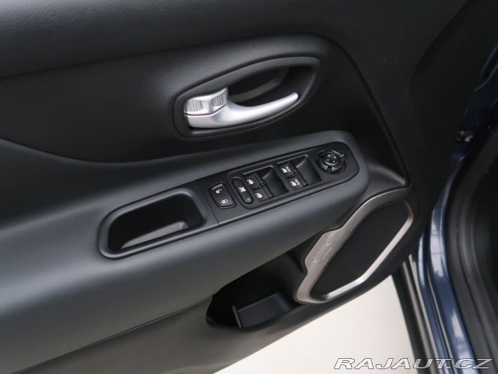 Jeep Renegade 1.5MHEV,CZ,1Maj,LONGITUDE 2023