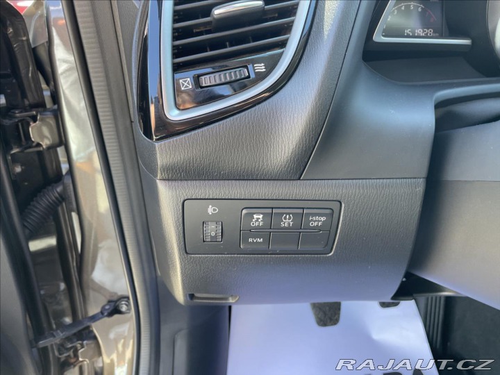 Mazda 3 2,0 i Skyactiv G120*Navi* 2014