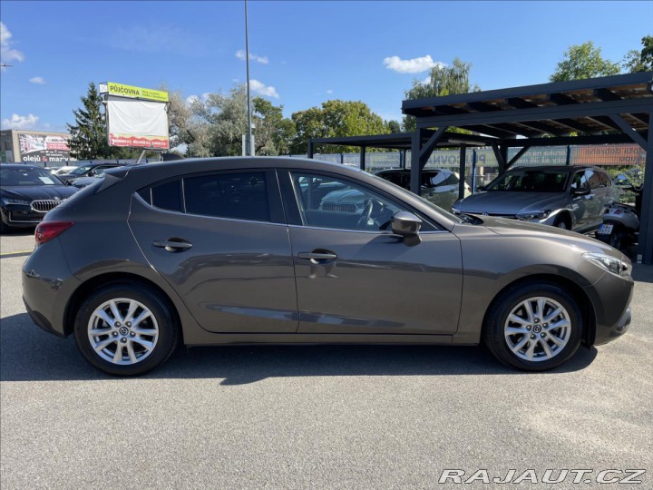 Mazda 3 2,0 i Skyactiv G120*Navi* 2014