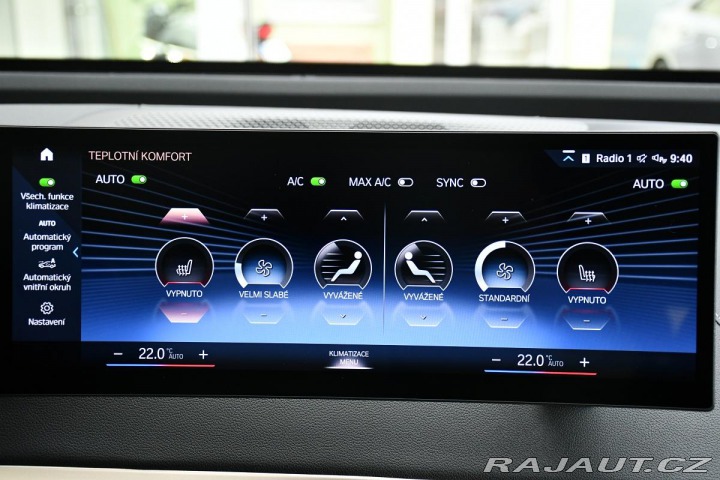 BMW iX xDrive40 H/K TAŽNÉ ČR 2022