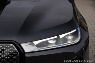 BMW iX xDrive40 H/K TAŽNÉ ČR 2022