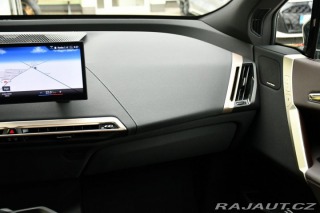 BMW iX xDrive40 H/K TAŽNÉ ČR 2022