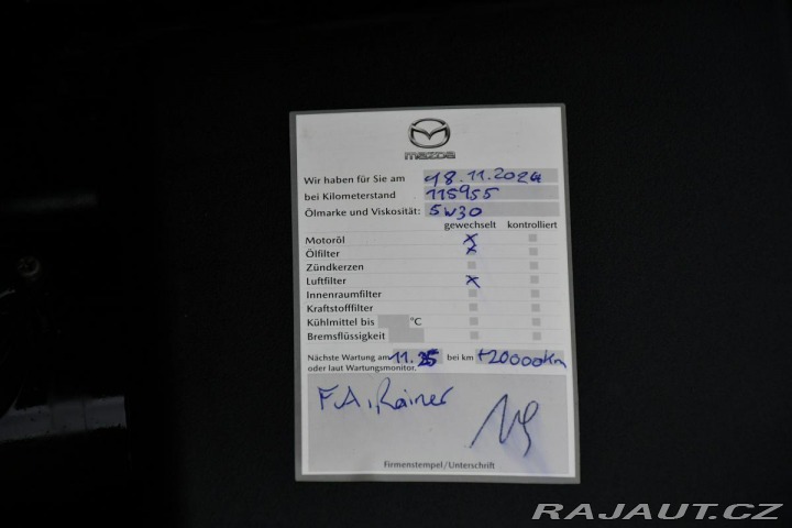 Mazda 3 2.0i REVOLUTION REZERVACE 2015