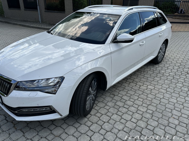 Škoda Superb iV