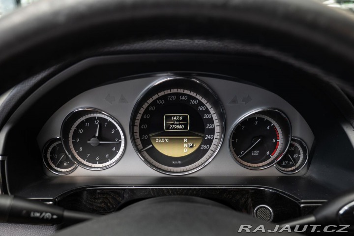 Mercedes-Benz E E 220 CDI 2012