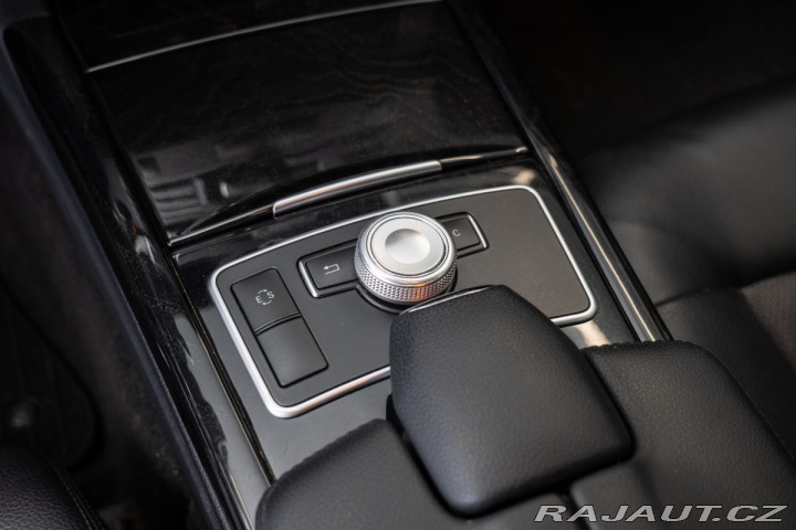 Mercedes-Benz E E 220 CDI 2012