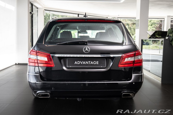 Mercedes-Benz E E 220 CDI 2012