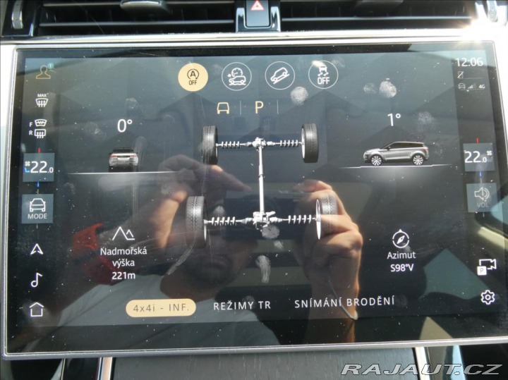 Land Rover Range Rover Evoque 2,0 D165 R-Dyn HSE,1maj,Č 2024
