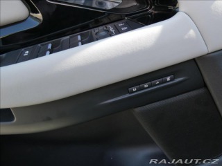 Land Rover Range Rover Evoque 2,0 D165 R-Dyn HSE,1maj,Č 2024