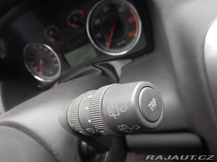Fiat Croma 1.9 JTD, KLIMA, TAŽNÉ 2010