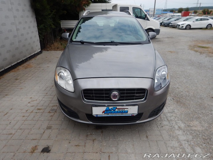 Fiat Croma 1.9 JTD, KLIMA, TAŽNÉ 2010