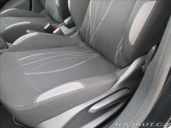 Peugeot 208 1,4 Hdi 50kw Tempomat Kli 2013