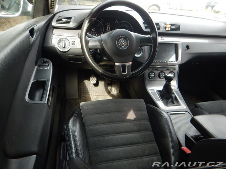 Volkswagen Passat 2.0 TDI, DIGIKLIMA, TAŽNÉ 2009