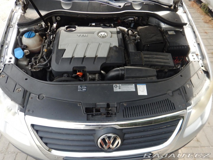 Volkswagen Passat 2.0 TDI, DIGIKLIMA, TAŽNÉ 2009
