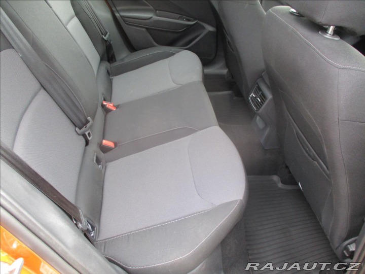 Škoda Fabia 1,0 i 85kw Radar,Led svět 2024