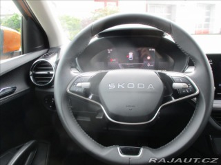 Škoda Fabia 1,0 i 85kw Radar,Led svět 2024