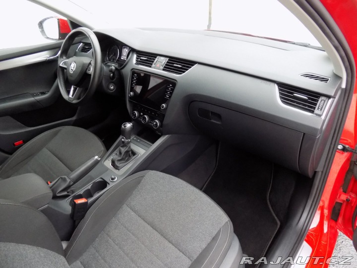 Škoda Octavia 1.6 TDI/DSG/LED/NAVI/ 2019
