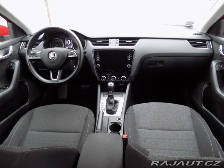 Škoda Octavia 1.6 TDI/DSG/LED/NAVI/ 2019