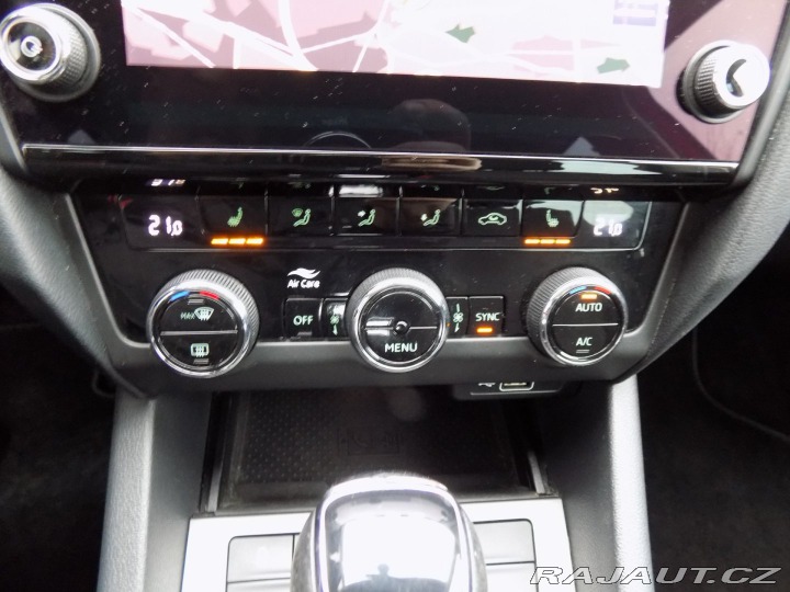 Škoda Octavia 1.6 TDI/DSG/LED/NAVI/ 2019