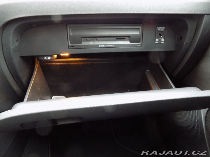 Škoda Octavia 1.6 TDI/DSG/LED/NAVI/ 2019