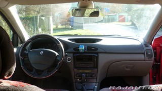 Renault Laguna  2002