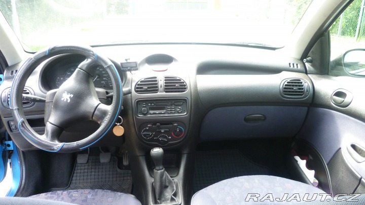 Peugeot 206 2001