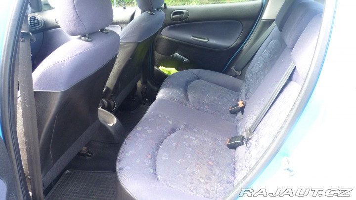 Peugeot 206 2001