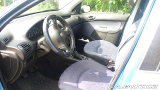 Peugeot 206 2001