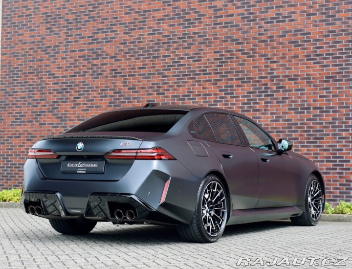 BMW M5 xdrive eHybrid | Frozen 2025
