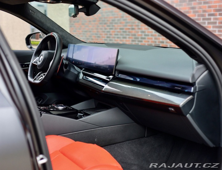 BMW M5 xdrive eHybrid | Frozen 2025