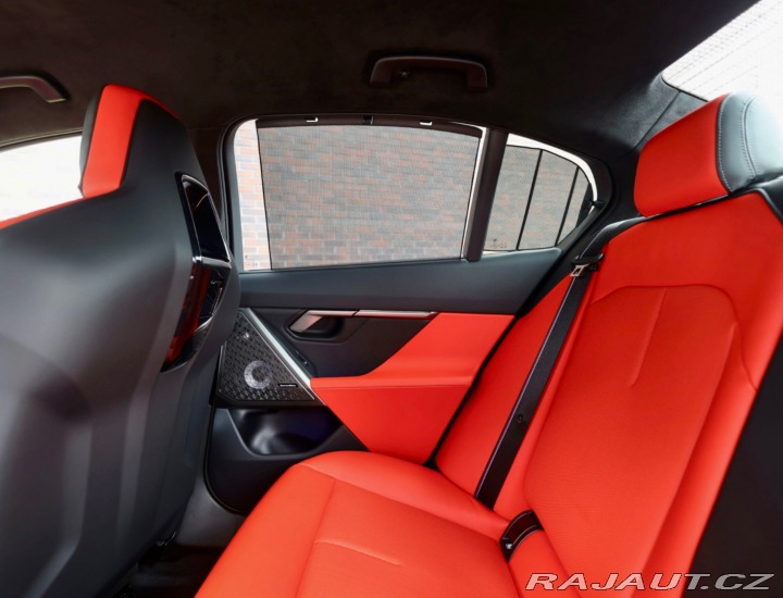 BMW M5 xdrive eHybrid | Frozen 2025