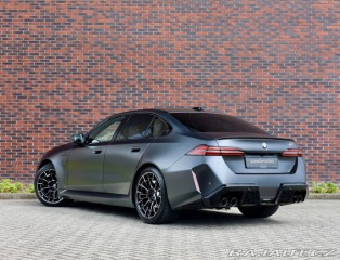 BMW M5 xdrive eHybrid | Frozen 2025