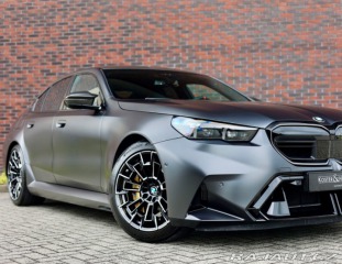 BMW M5 xdrive eHybrid | Frozen 2025