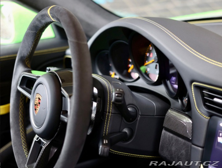 Porsche 911 GT3 RS *Lizard Green- ze 2018