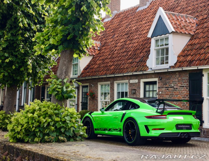 Porsche 911 GT3 RS *Lizard Green- ze 2018