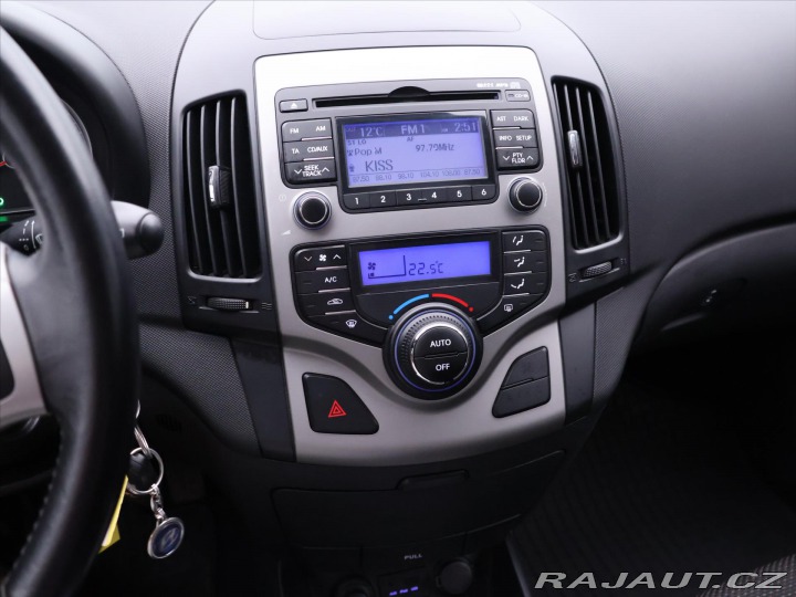 Hyundai i30 1,4 CVVT 80kW CZ Comfort 2010