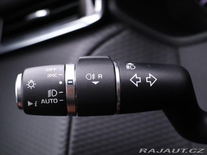 Land Rover Range Rover Velar 2,0 D180 AWD Aut. LED KŮŽ 2018