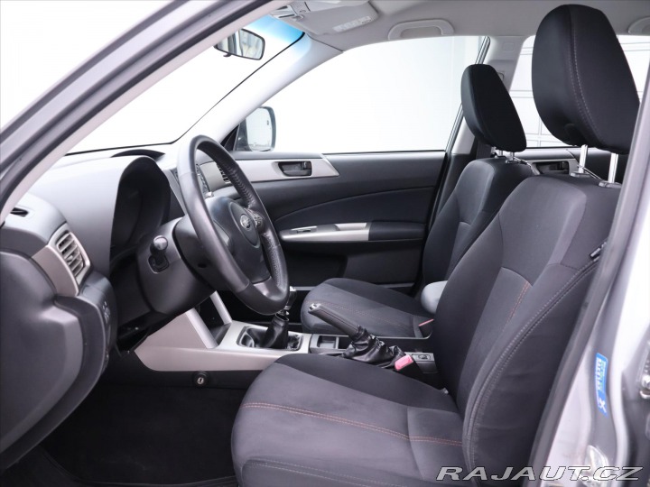 Subaru Forester 2,0 D 108kW 4x4 CZ tažné 2011