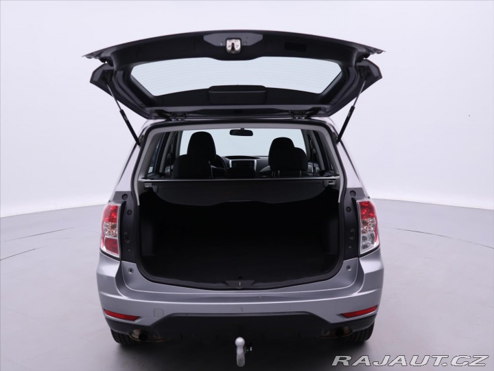 Subaru Forester 2,0 D 108kW 4x4 CZ tažné 2011